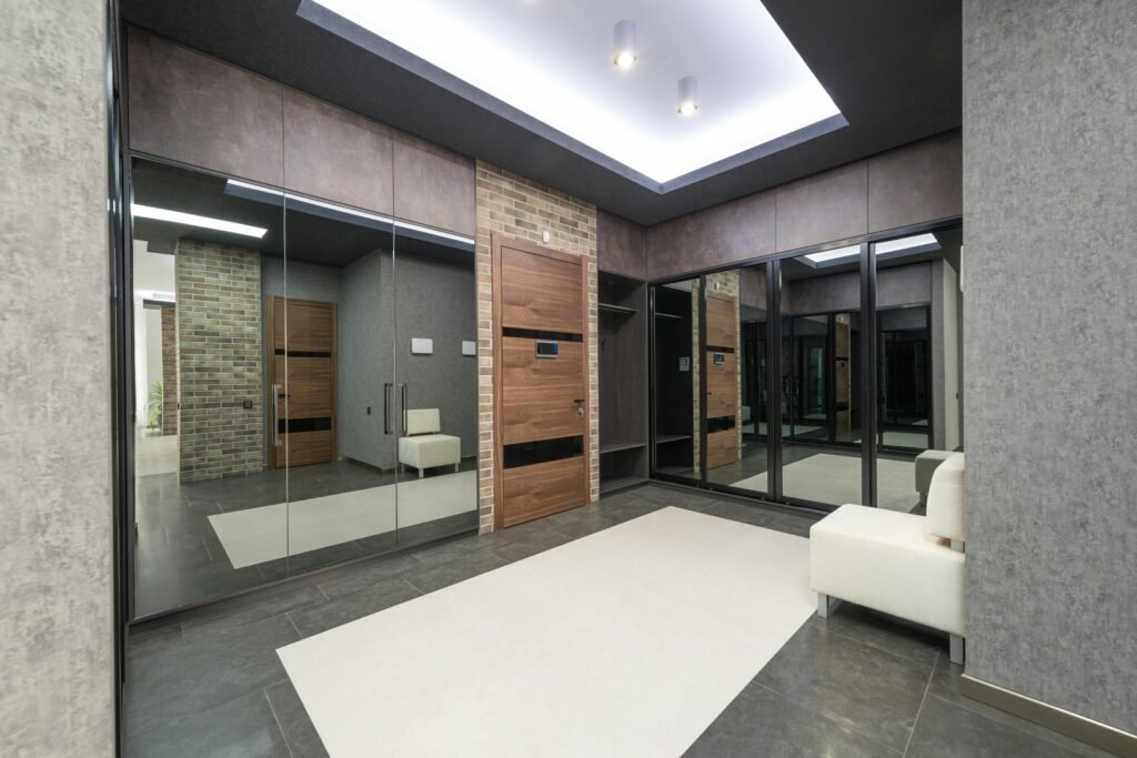 skim coating decorative finishes